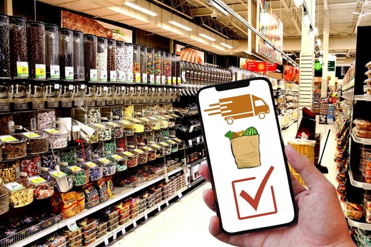 Pe valul livrărilor, industria de food service din România a atins un nivel record, depășind volumul ante-pandemie. Creștere agresivă a numărului de români care nu mai dau bacșiș