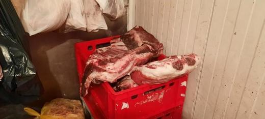FOTO Amenzi de aproape 400.000 de lei date de ANPC după controale în Hala Obor