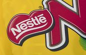 Nestle a început să transporte lapte praf cu avionul din Europa în SUA