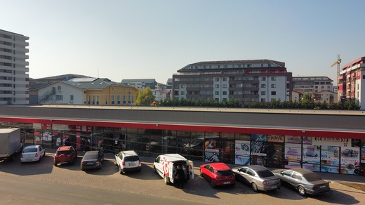 EXCLUSIV Israelienii Moshe Turgeman și Tomer Barhom, care au adus în România conceptul Euromall și au dezvoltat rețeaua de strip mall-uri La Strada, pregătesc două noi proiecte comerciale, sub un alt brand