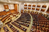 Deputații vor concesiona unei firme private bufetul din Palatul Parlamentului. Contractul, estimat la 3,9 milioane de lei fără TVA