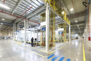 Chinezii de la Haier Tech, care au deschis o fabrică de frigidere lângă Ploiești, au capitalizat compania cu aproape 150 milioane lei