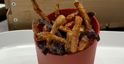McDonald's France urmează să testeze în martie înlocuirea cartofilor prăjiți cu morcovi, păstârnac și sfeclă roșie prăjite