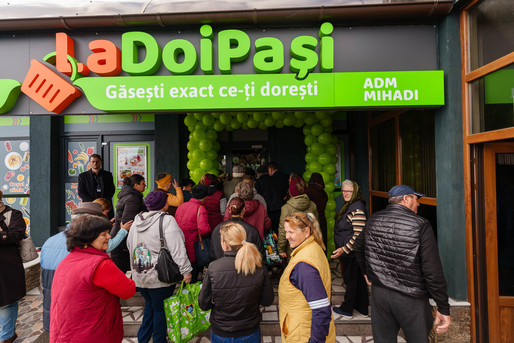FOTO LaDoiPași bifează magazinul nr. 2.000