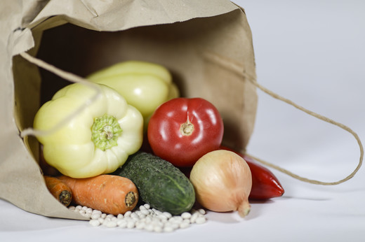 EXCLUSIV Consiliul Concurenței nu a văzut, deocamdată, decât o reducere a prețurilor la alimente de cel mult 10%, deși Ciolacu se arăta mai optimist. "Între 0 și 10%" - surse