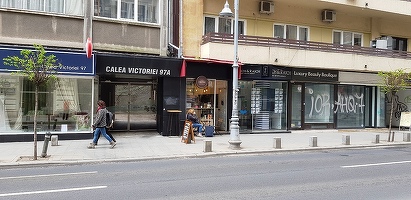 TABEL Cele mai scumpe bulevarde cu magazine din lume. Singura arteră comercială din România din clasament