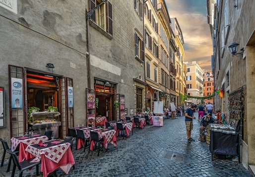 În Italia sunt închise mai multe restaurante decât se deschid