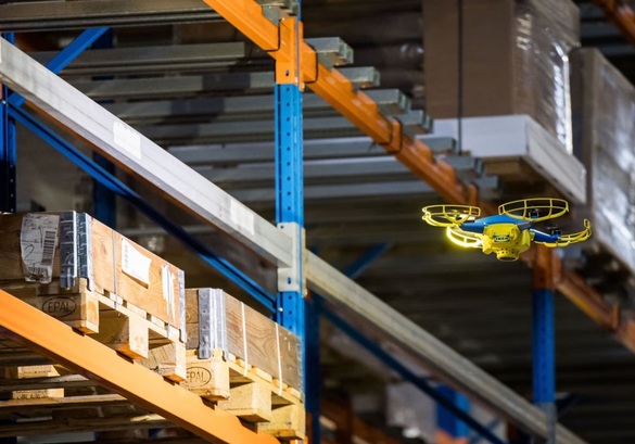 FOTO IKEA a lansat drone care funcționează în același timp și loc cu oamenii