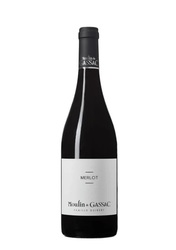 Vinul zilei: un Merlot cu arome fine de fructe de vară, cireșe mari și negre și mure coapte, completate subtil de note de cafea și lemn dulce. Cotat cu 90 puncte James Suckling