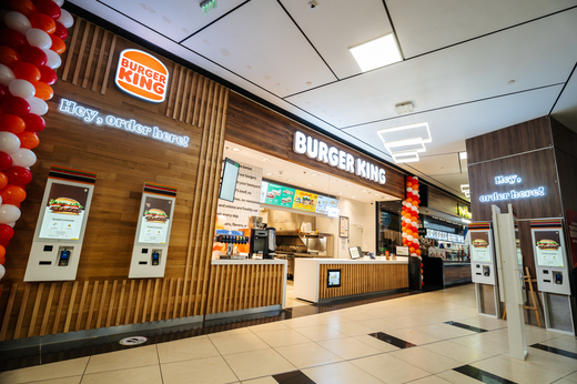 FOTO Burger King, acum cu un nou francizat, continuă extinderea în România