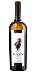 Vinul zilei: un Chardonnay cu arome de măr, pară, piersică albă, anason, coajă de portocală și smochine confiate. Medaliat cu Aur la Concurs Mondial de Bruxelles 2023 și Gilbert & Gaillard 2024