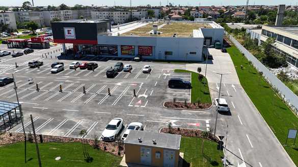 FOTO Kaufland se extinde pe litoralul românesc
