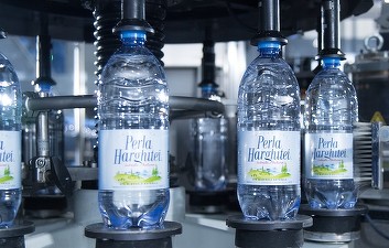Perla Harghitei, cifră de afaceri în creștere cu 20% față de anul trecut. Compania are în derulare investiții de 40 milioane euro. O stație de gospodărire a apei de 6 milioane euro, în curs de finalizare
