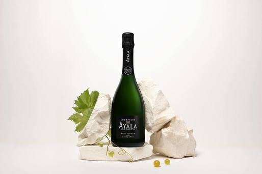 Vinul zilei: o șampanie fină și elegantă, cotată cu 92 puncte James Suckling, 90 puncte Wine Spectator și 90 puncte Jeb Dunnuck