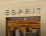 Esprit închide toate magazinele din Germania și face concedieri