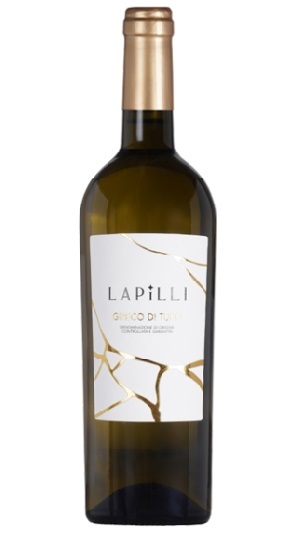 Vinul zilei: un Greco di Tufo remarcabil, în cadrul căruia caracterul fructat domină. Un vin proaspăt, savuros ca atare sau alături de carne albă, fructe de mare sau supe de legume