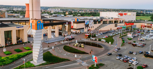 FOTO Au început lucrările de extindere a Iulius Mall Suceava. Va avea cea mai mare suprafață de retail din nordul țării