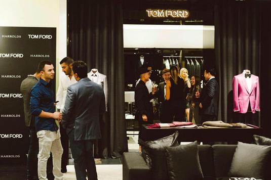 Cum vrea să contracareze brandul de lux Tom Ford scăderea vânzărilor din China. Prăbușirea pieței a lovit în plin grupul francez Kering