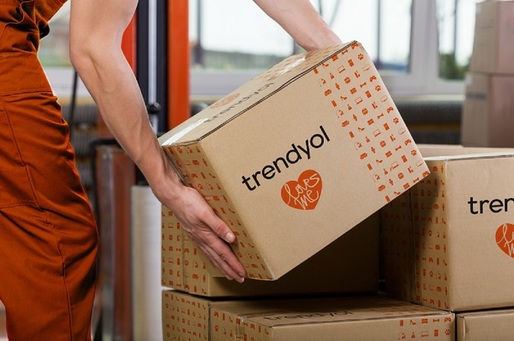 EXCLUSIV Trendyol, cea mai mare platformă turcă de comerț electronic, controlată de gigantul Alibaba, deschide în România un centru regional într-un depozit al „Regelui Pantofilor“