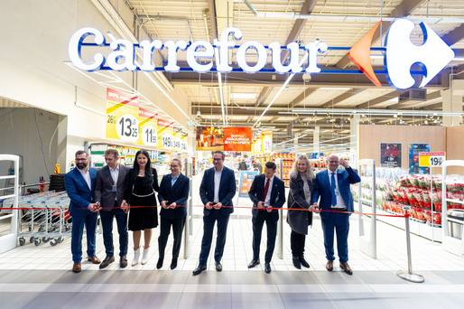 FOTO Carrefour a reintegrat un nou fost magazin cora din România