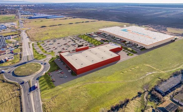 CONFIRMARE FOTO - H&M își aduce în România și magazinul online de haine second-hand
