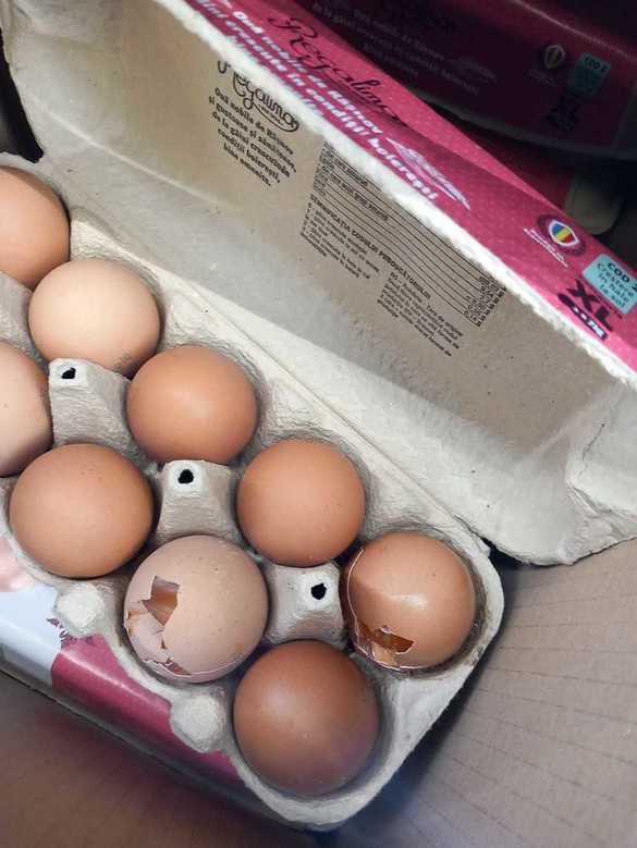 FOTO Magazinele închise în ultimele ore de Piedone la nivel național - de la Carrefour și Mega Image la Profi și Penny
