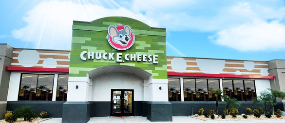 FOTO SURPRIZĂ Celebrul lanț american de restaurante Chuck E. Cheese restartează România: Franciza, din nou disponibilă