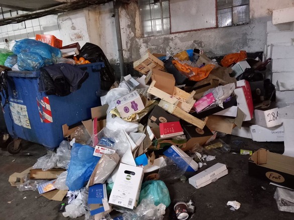 VIDEO&FOTO Piedone a început controalele în afara Bucureștiului. Primele județe călcate de ANPC. Ce au găsit comisarii la supermarketuri