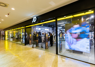 FOTO Retailerul britanic de articole sportive JD Sports deschide un magazin în Iași
