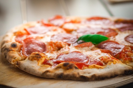 FOTO Trump - primul președinte care deschide o pizzerie