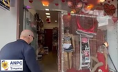 VIDEO Piedone a intrat în control în sex-shop-uri 