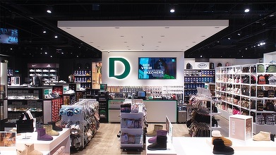 Deichmann înregistrează o evoluție puternică a afacerilor în România. Retailerul a vândut 4,2 milioane de perechi de pantofi în țara noastră