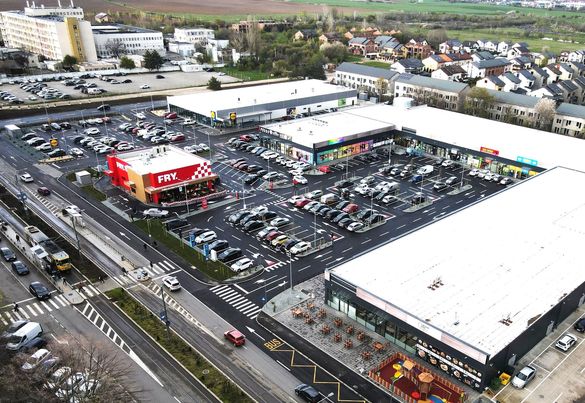 FOTO Grupul polonez Scallier continuă să se extindă în România, cu un nou parc de retail