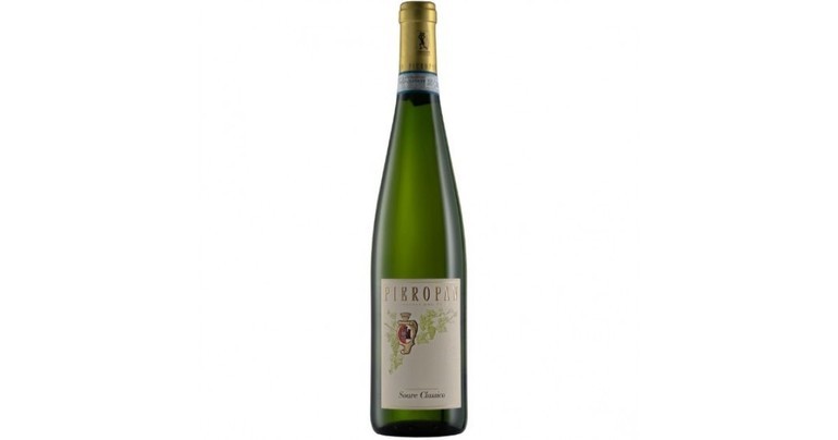 Vinul zilei: un cupaj alb de Garganega și Trebbiano din regiunea Soave. Note de miere, caise și mere coapte, completate de tente minerale, ușor sărate. Perfect alături de paste, pește, fructe de mare sau salate