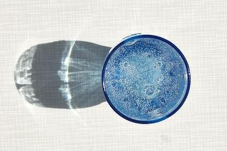 ANPC a intrat cu amenzi la vânzătorii de sucuri