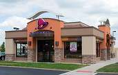 Taco Bell își regândește sistemul după ce un bărbat a comandat ...18.000 de sticle de apă