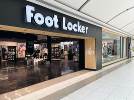 Foot Locker, cu planuri de expansiune agresivă în România, fuzionează cu Dick’s Sporting Goods