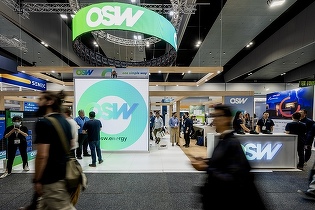 Cel mai mare distribuitor de panouri solare din Australia, care vrea să devină “Amazonul energiei curate”, se pregătește să intre în România