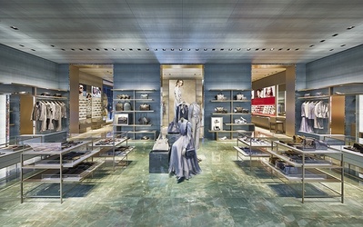 Armani va da prioritate LVMH, L'Oreal, EssilorLuxottica pentru vânzarea participației