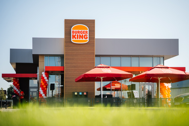  FOTO Burger King își consolidează prezența în Suceava prin deschiderea celui de-al doilea restaurant
