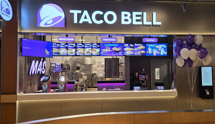 Un nou restaurant Taco Bell în București