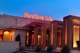  Hard Rock Cafe intră în portofoliul Sphera Franchise Group. Noi deschideri în patru orașe din România