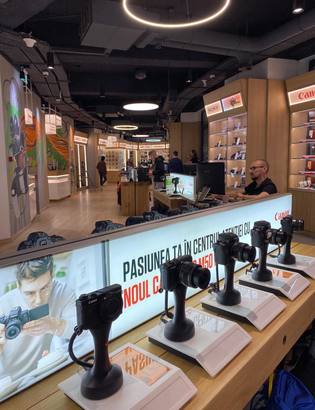 Magazinul de echipamente foto-video F64 estimează o cifră de afaceri în creștere de până în 10% în acest an