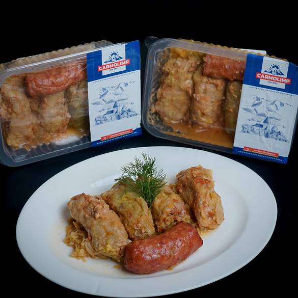 Inventatorii ciorbelor la pungă lansează sarmale la pungă FOTO