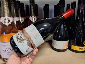 Vinul zilei: un Malbec de excepție, cotat cu 100 de puncte Robert Parker și 96 de puncte James Suckling, un vin roșu remarcabil, perfect pentru ocazii speciale