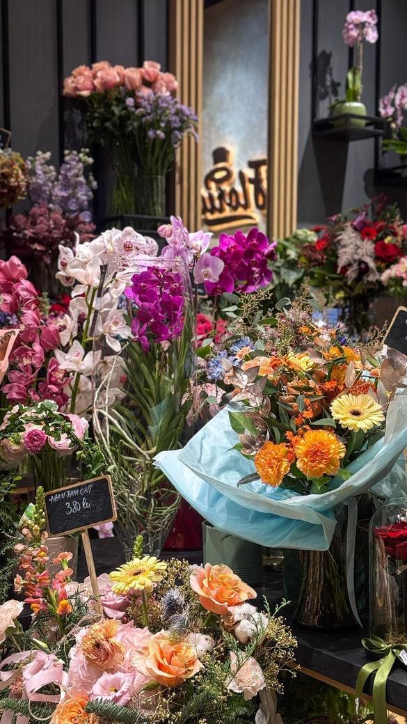 Floria lansează o nouă florărie în AFI Brașov și pregătește extinderea la Iași