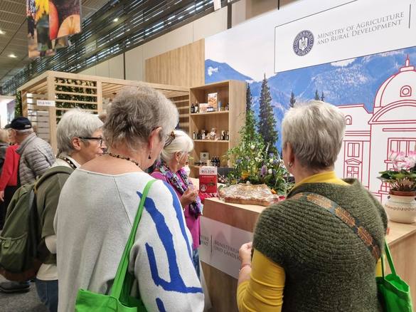 FOTO România s-a dus cu Magiun de Topoloveni, Salam de Sibiu, Telemea de Ibănești, Plăcintă dobrogeană, Pită de Pecica la Berlin, la unul dintre cele mai importante evenimente internaționale dedicate gastronomiei