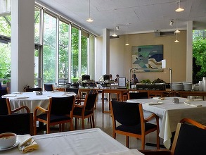 Restaurantele de la șosele încep să piardă clienți