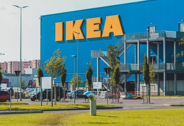 IKEA: Nu ne putem permite să reacționăm exagerat, mai ales în privința prețurilor. Trebuie să asiguri cât mai mult posibil stabilitatea prețurilor mici - Davos