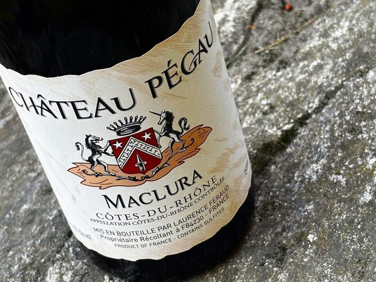 Vinul zilei: prospețime și caracter condimentat într-un asamblaj clasic de Côtes du Rhône, un vin roșu creat pentru a reflecta eleganța unui terroir istoric